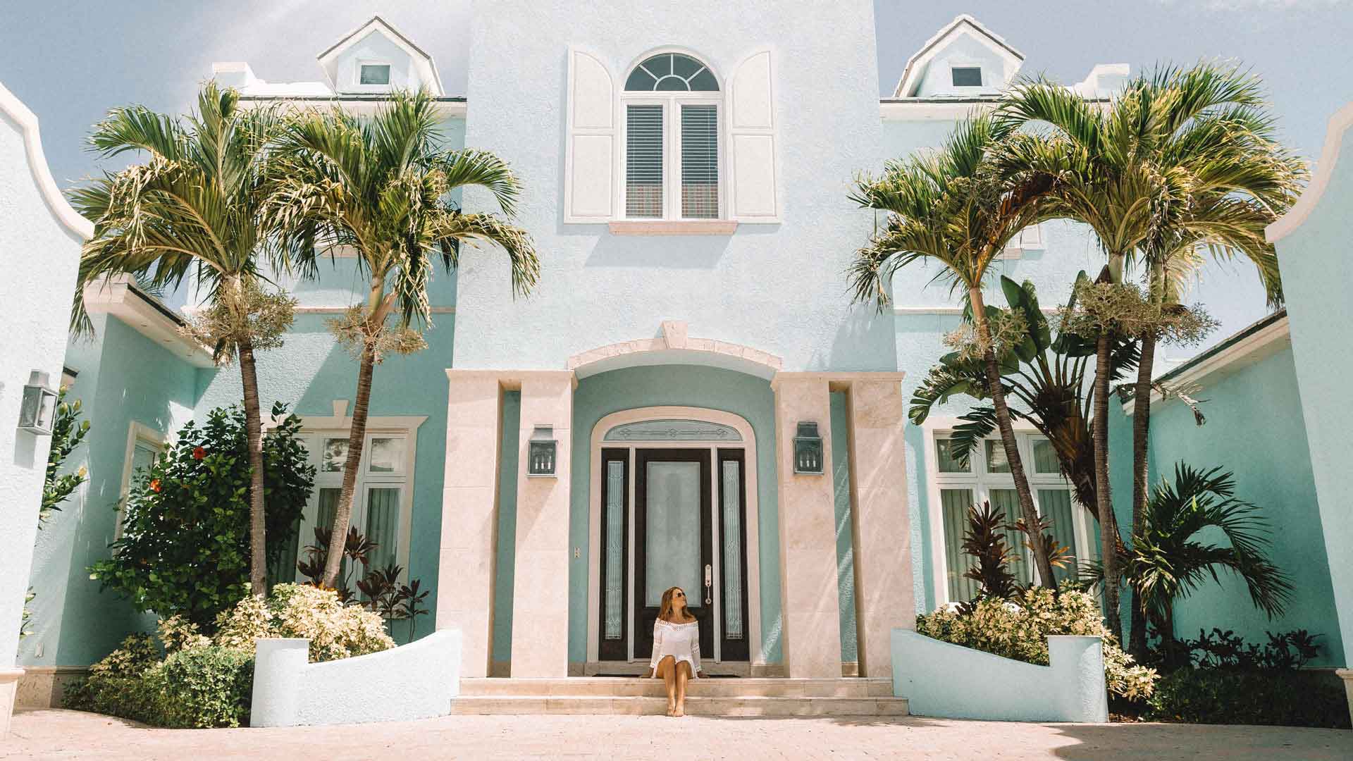 The Luxury Real Estate Agent Success Manual (8 Key Strategies)