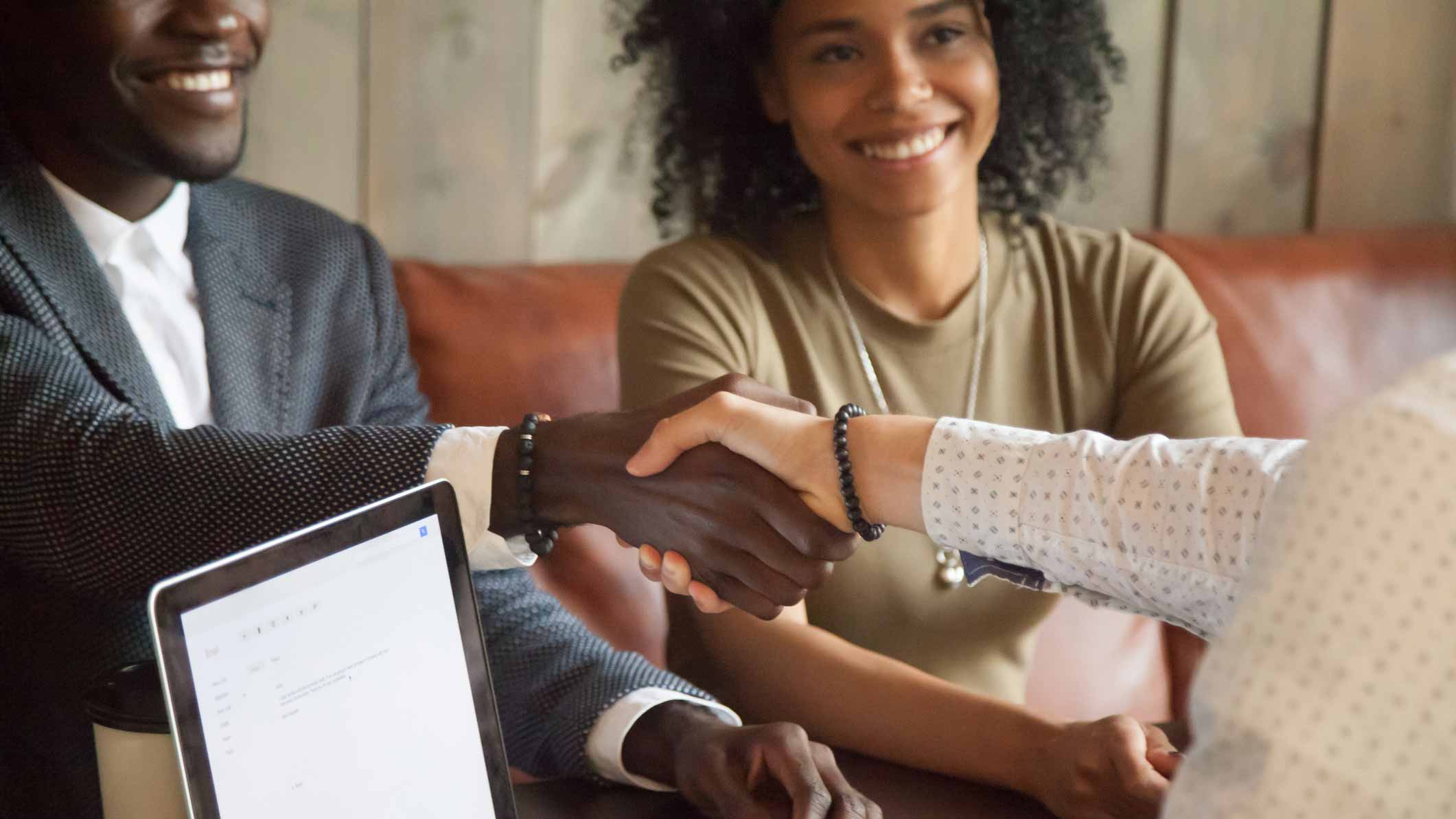 Best Real Estate CRM Software: Top 12 Tools (Reviews and Pricing)