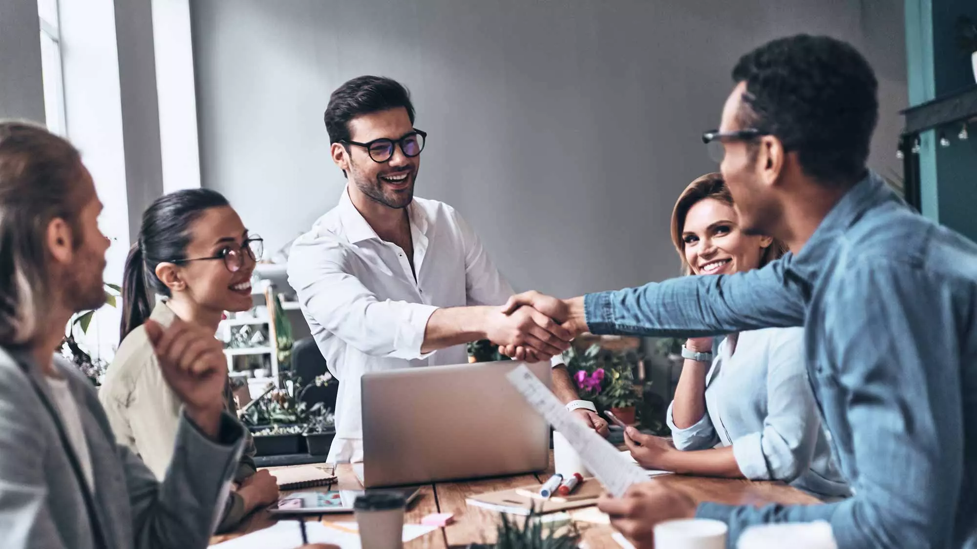 5 Zoho CRM Integrations to Supercharge Your Sales Efforts